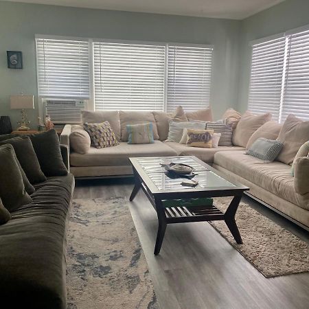 5 Min To Beach Large Living Room Fenced Backyard Bbq Firepit Driveway Boat Parking Lake Worth Beach Εξωτερικό φωτογραφία