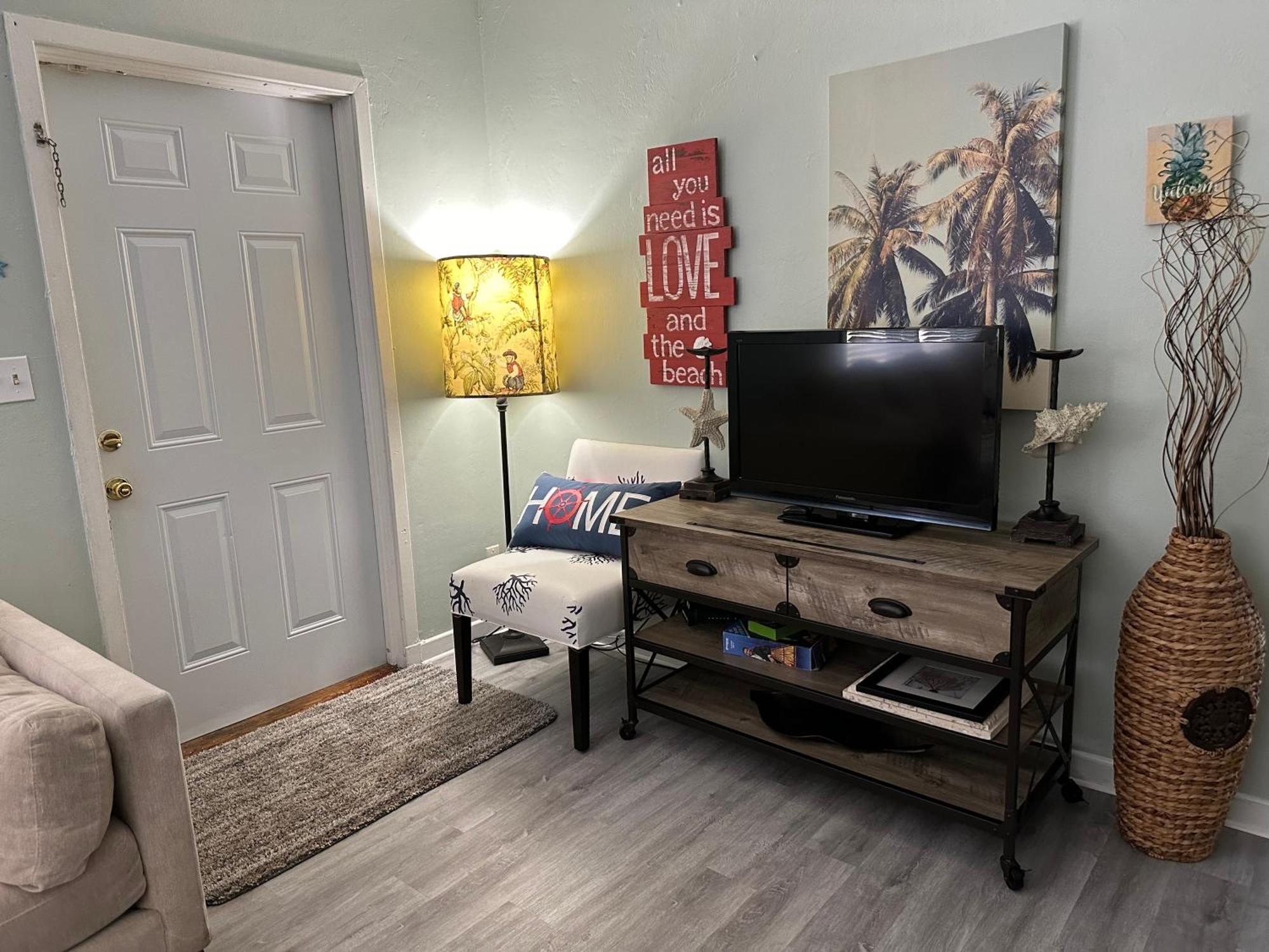 5 Min To Beach Large Living Room Fenced Backyard Bbq Firepit Driveway Boat Parking Lake Worth Beach Εξωτερικό φωτογραφία